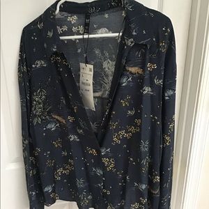 NWT Zara Women’s print blouse